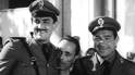 Vittorio Gassman e Ugo Tognazzi nel film I MOSTRI - 1963
